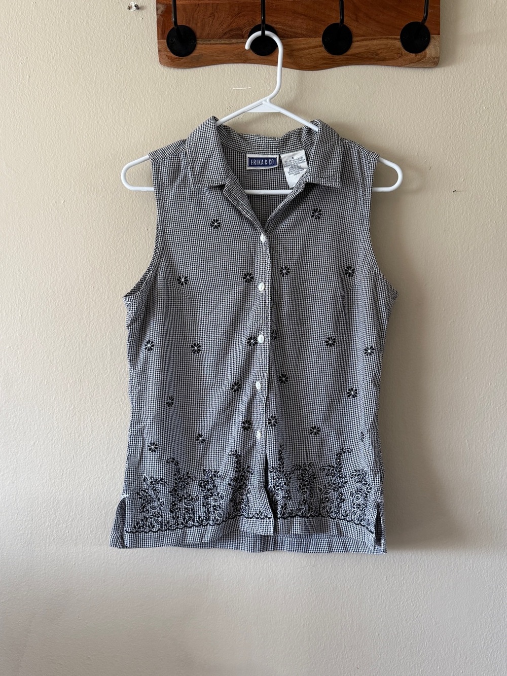 Vintage Y2K Erika & Co 100% Cotton Gingham Embroidered Sleeveless Top size S